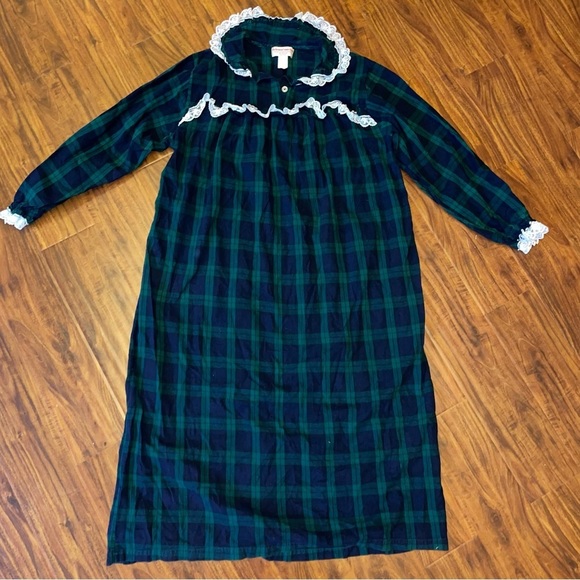 Vermont Country Store Intimates & Sleepwear The Vermont Country Store Long Flannel Lace